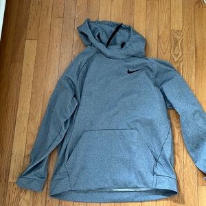 Dry fit large nike sweatshirt